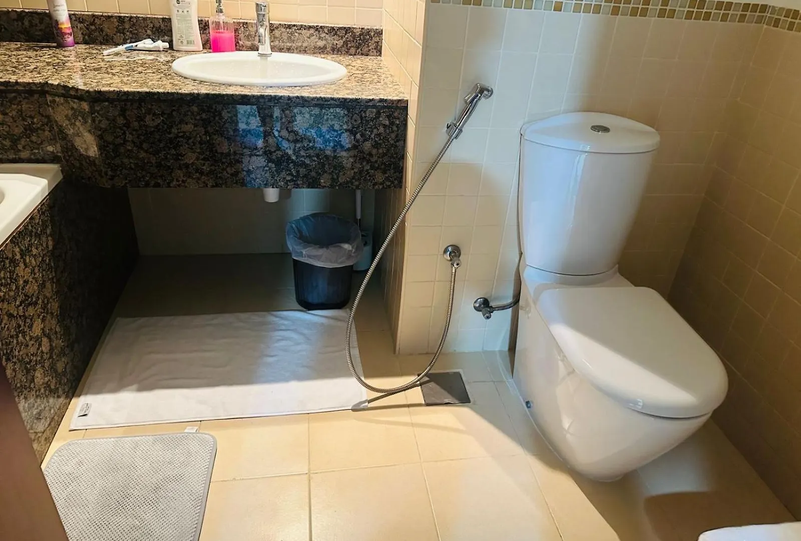 New Horizon Jbr Hostel Dubai 0*,